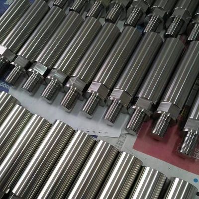 Auto Rustproof CNC Turning Aluminum Parts , Anticorrosive High Precision Turned Parts