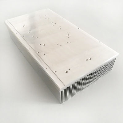 Semiconductor UPS Electronic Heat Sink Anti Corrosion Silver Color